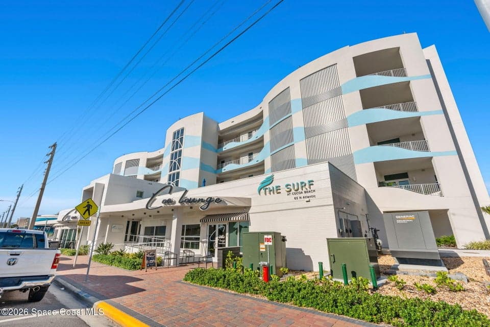 65 N Atlantic Avenue 205, Cocoa Beach, FL 32931