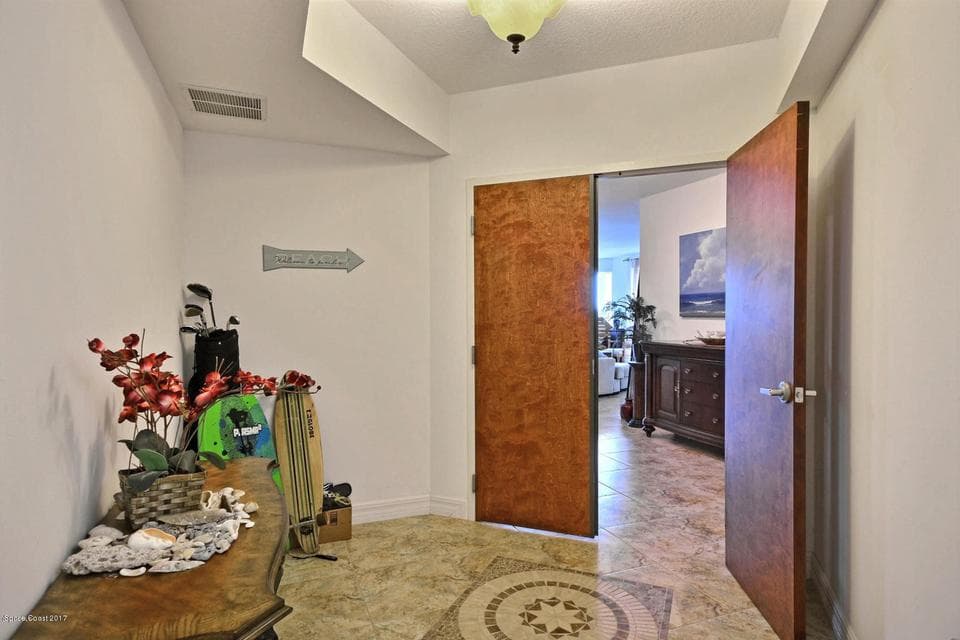 130 Warsteiner Way 204, Melbourne Beach, FL 32951 photo 2