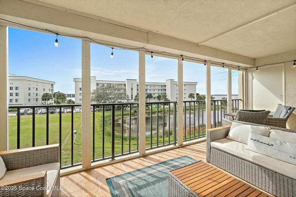 190 Escambia Lane 305, Cocoa Beach, FL 32931 photo 3