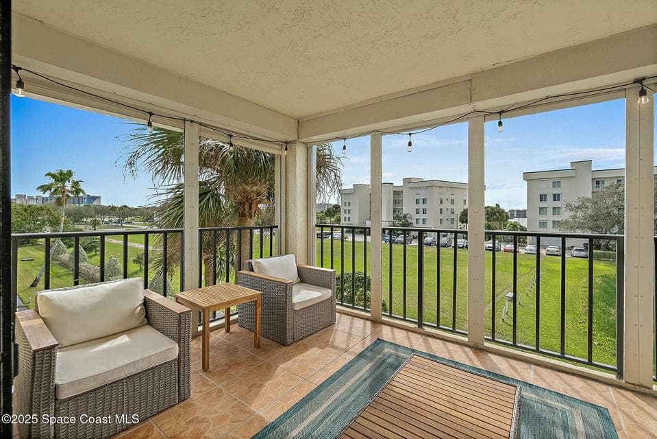 190 Escambia Lane 305, Cocoa Beach, FL 32931 photo 5