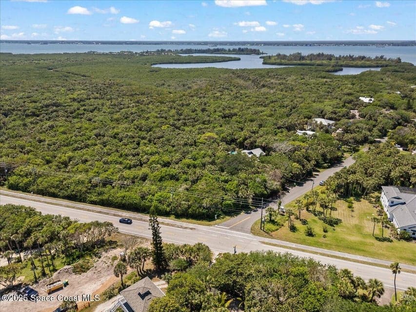 101 Seagrape Road, Melbourne Beach, FL 32951 photo 3