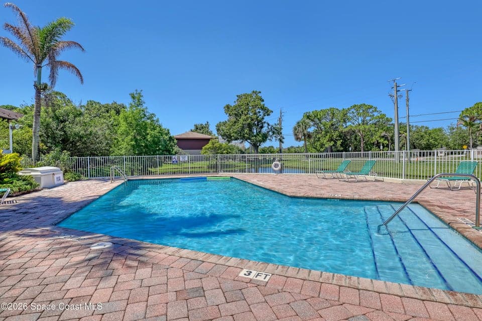 2464 Hemingway Lane 101, Merritt Island, FL 32953 photo 3