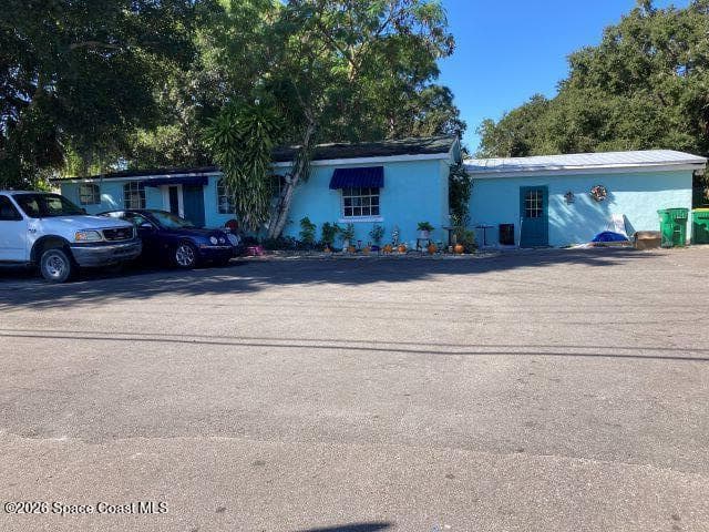 5665 N Courtenay Parkway, Merritt Island, FL 32953 photo 2