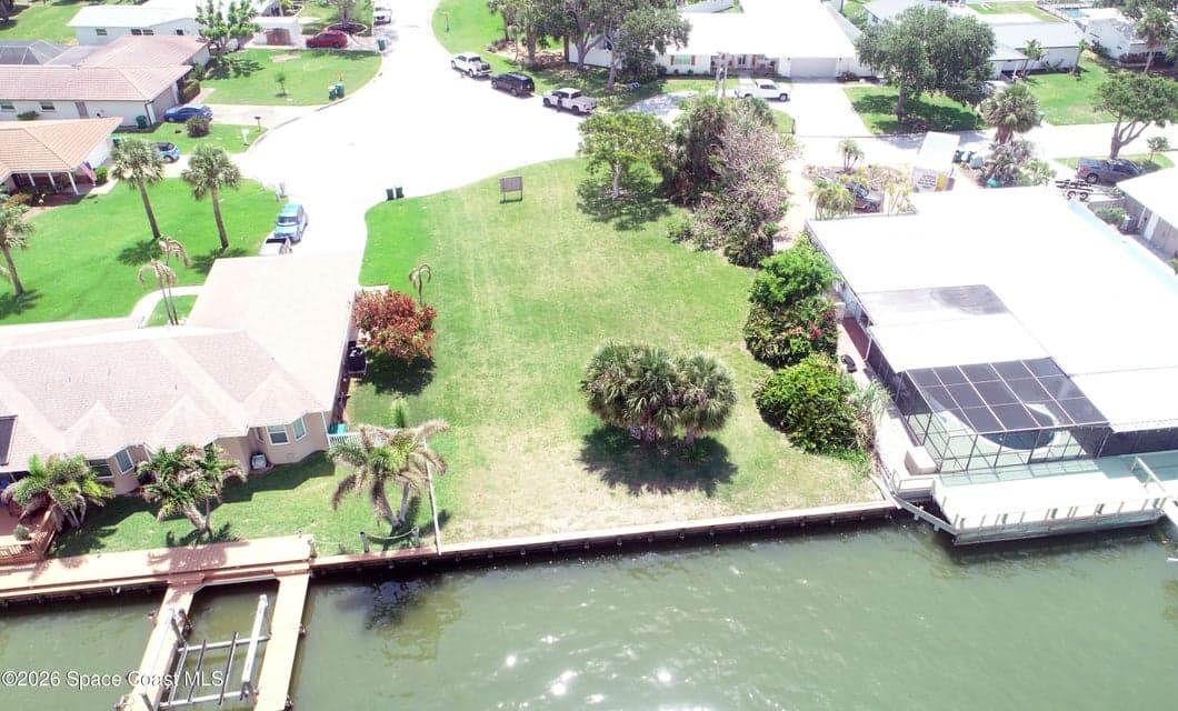 490 Brightwaters Drive, Cocoa Beach, FL 32931 photo 4