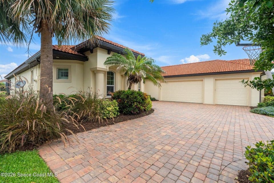 3259 Levanto Drive, Melbourne, FL 32940 photo 3