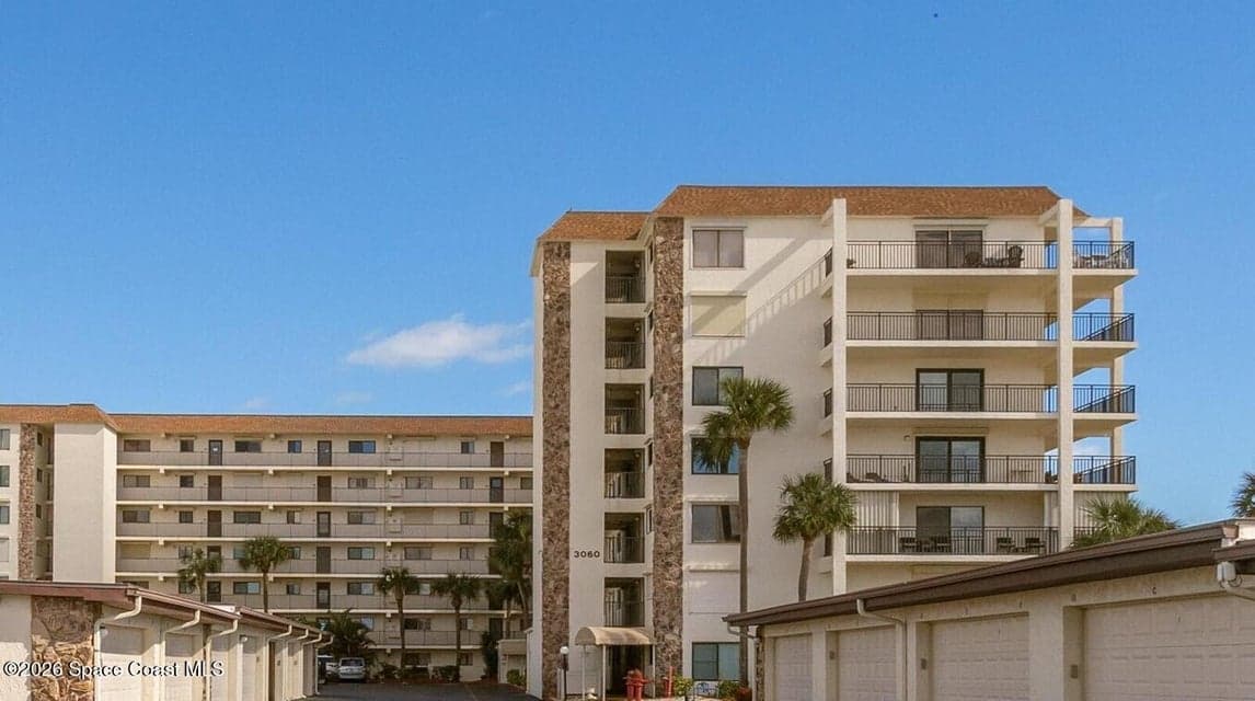 3060 N Atlantic Avenue 210, Cocoa Beach, FL 32931