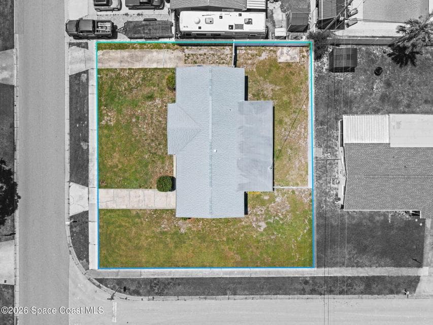 676 Ixora Drive, Melbourne, FL 32935 photo 2