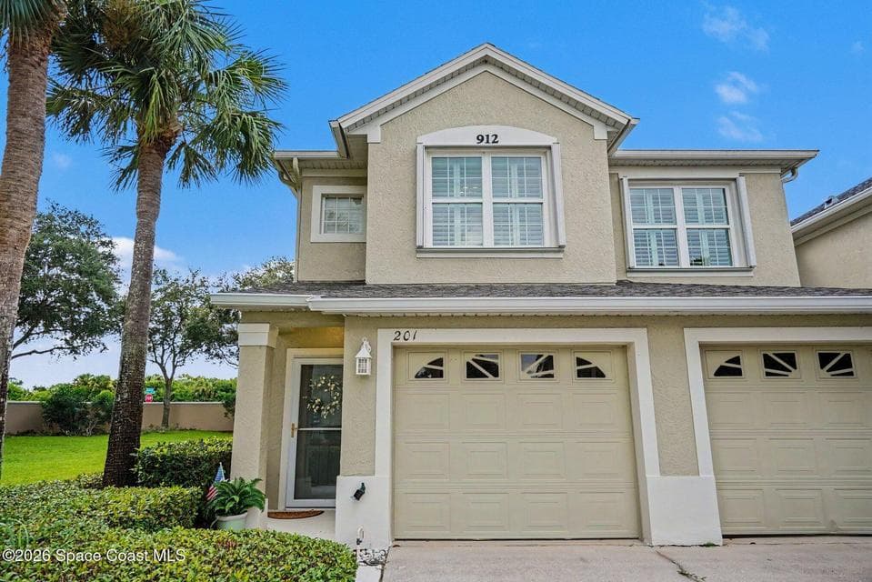 912 Handsome Cab Lane 201, Melbourne, FL 32940 photo 2