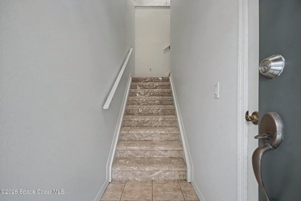 912 Handsome Cab Lane 201, Melbourne, FL 32940 photo 4