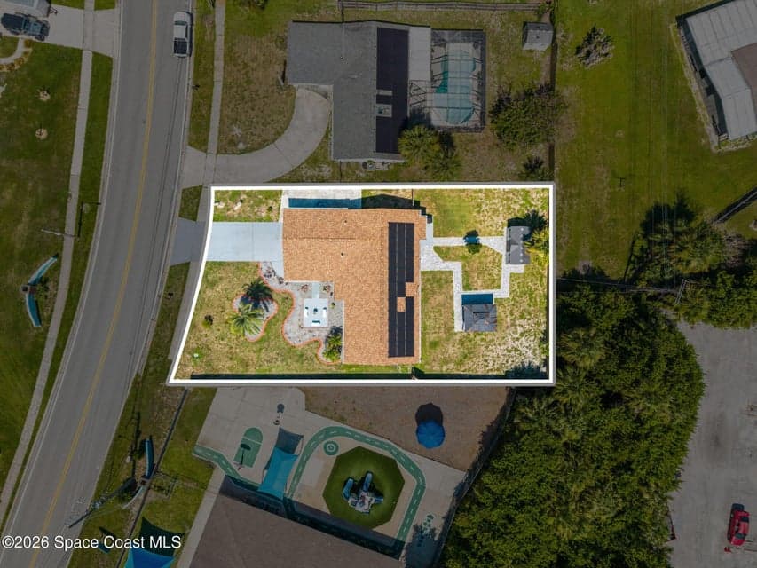85 Catalina Isle Drive, Merritt Island, FL 32953 photo 2