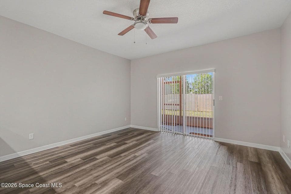1030 Venetian Drive 103, Melbourne, FL 32904 photo 6