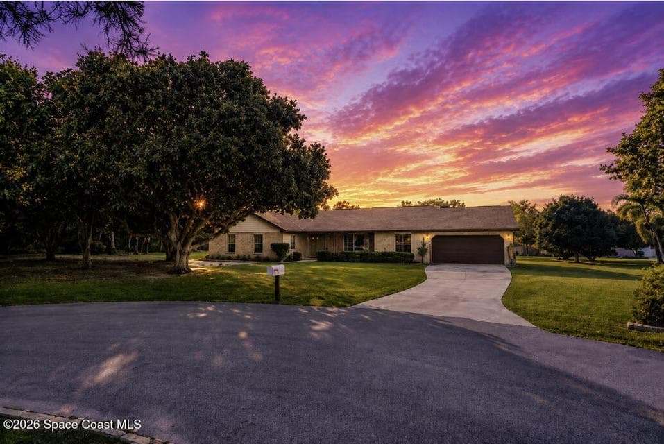 4245 Hillview Circle, Merritt Island, FL 32952