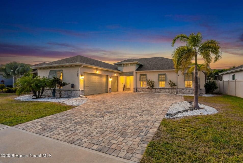 4065 Negal Circle, Melbourne, FL 32901