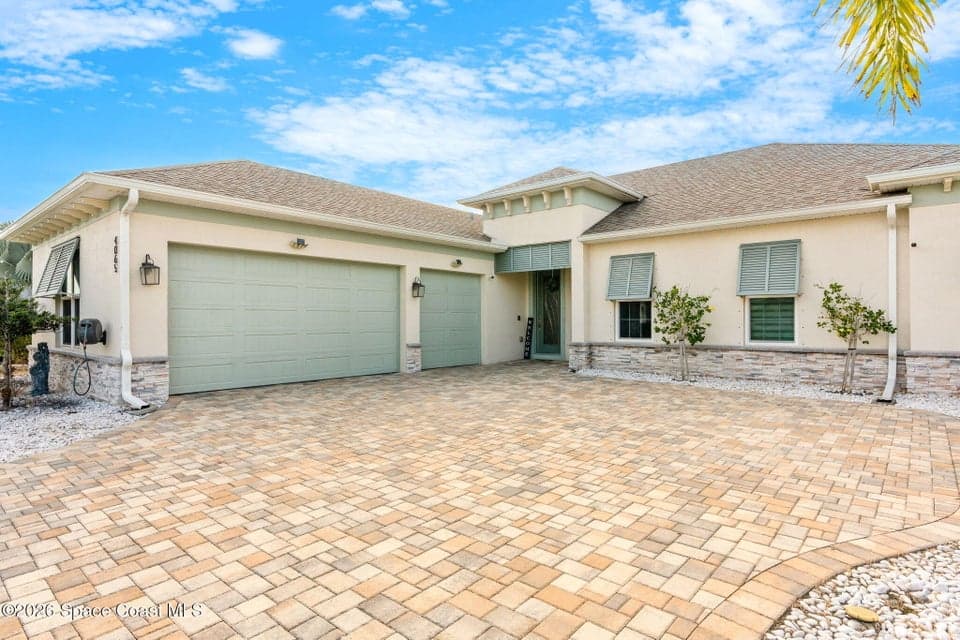 4065 Negal Circle, Melbourne, FL 32901 photo 6