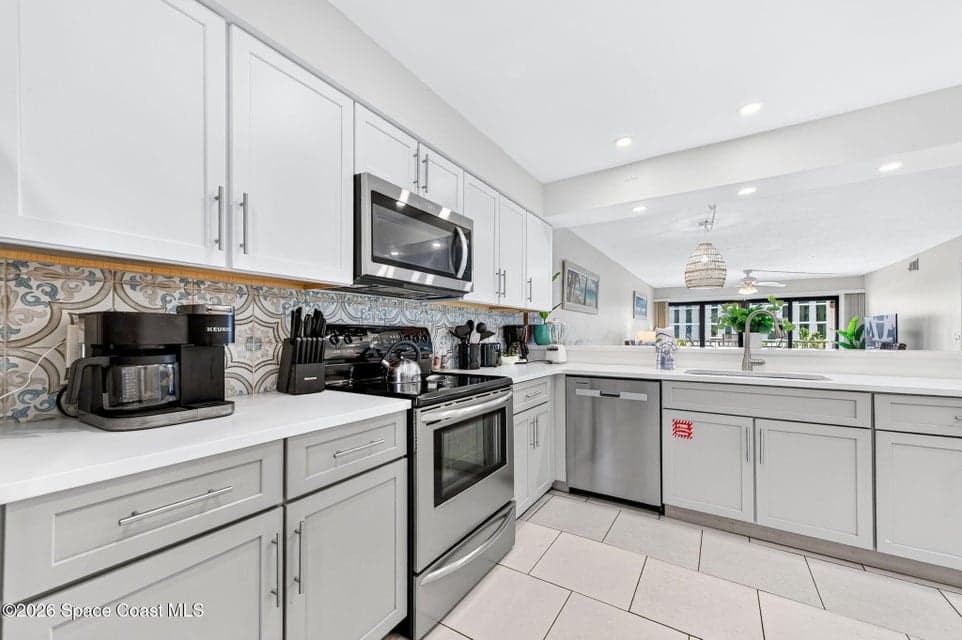 1050 N Atlantic Avenue 402, Cocoa Beach, FL 32931 photo 3