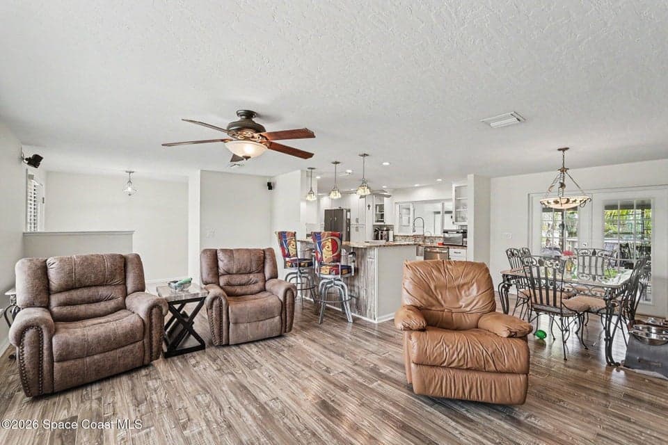 116 Delvalle Street, Melbourne Beach, FL 32951 photo 6