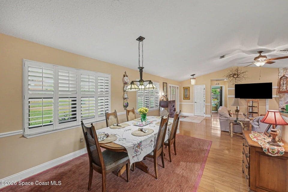 1810 Whispering Oaks Circle, Melbourne, FL 32934 photo 6