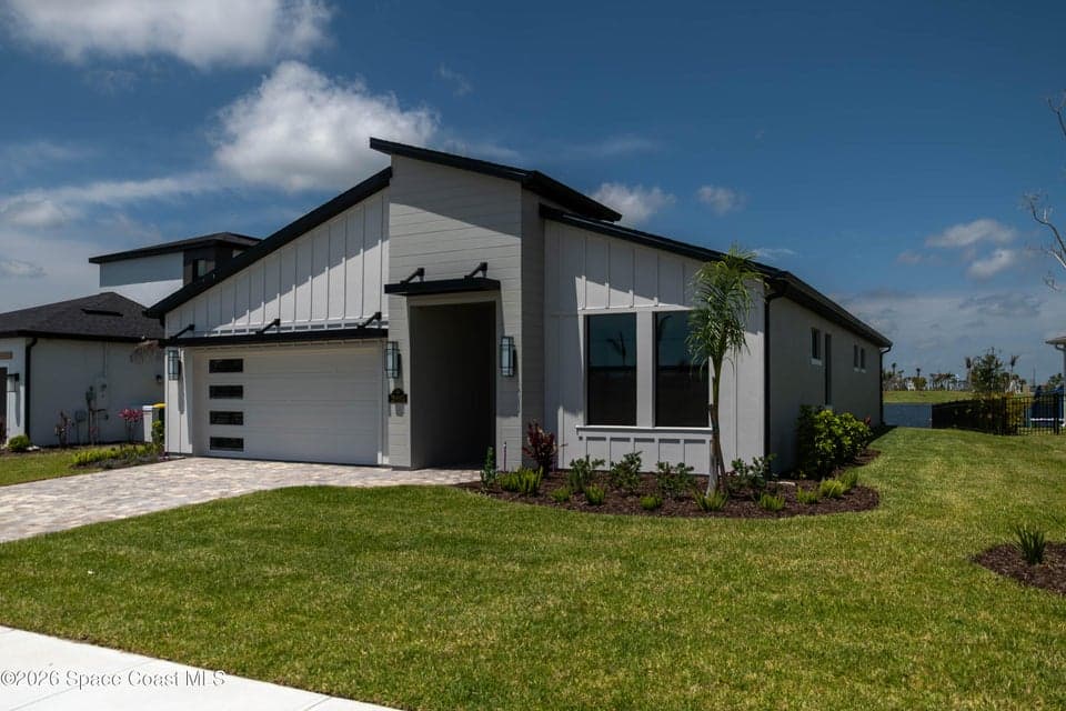 2995 Dampier Drive, Melbourne, FL 32940 photo 2