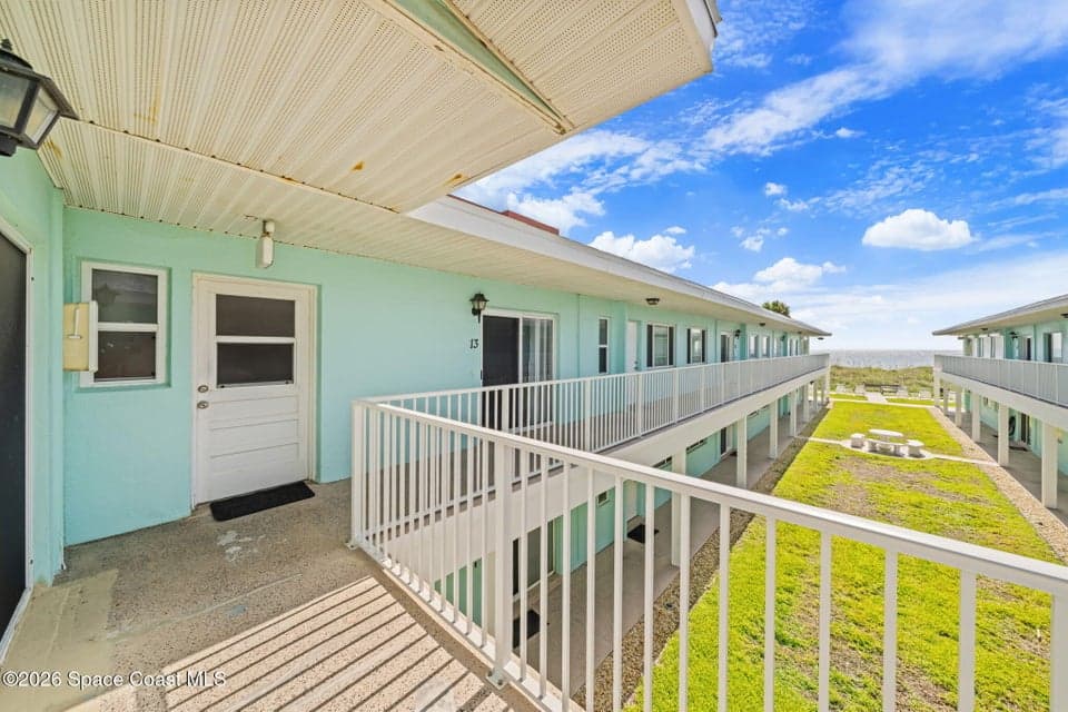 1563 S Atlantic Avenue 13, Cocoa Beach, FL 32931 photo 2