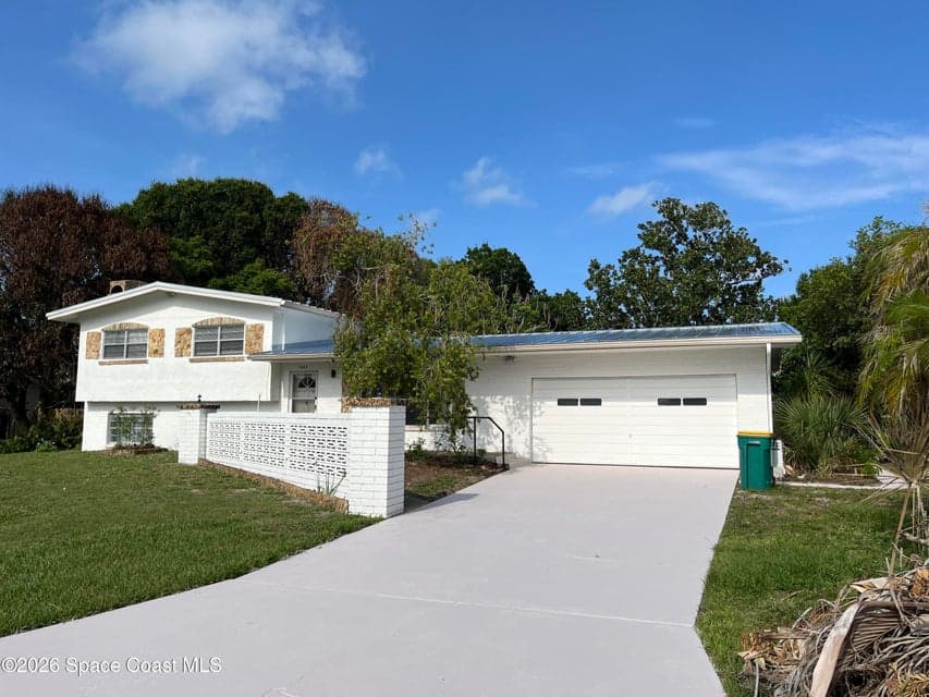 2407 Dunbar Avenue, Melbourne, FL 32901 photo 2
