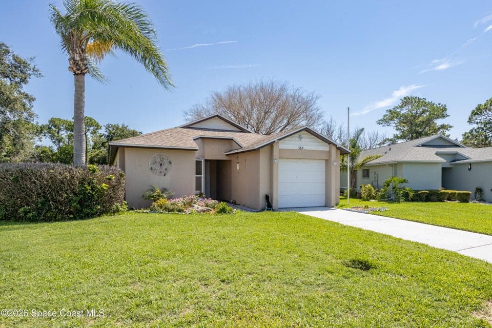 367 Cypress Point Drive, Melbourne, FL 32940 photo 2