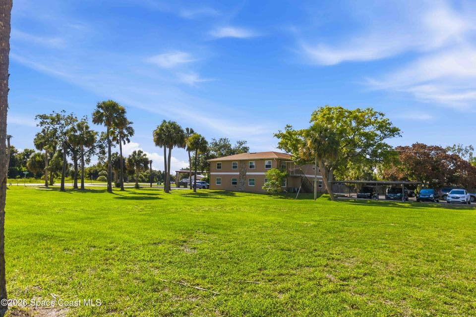 204 W Avenue B, Melbourne, FL 32901