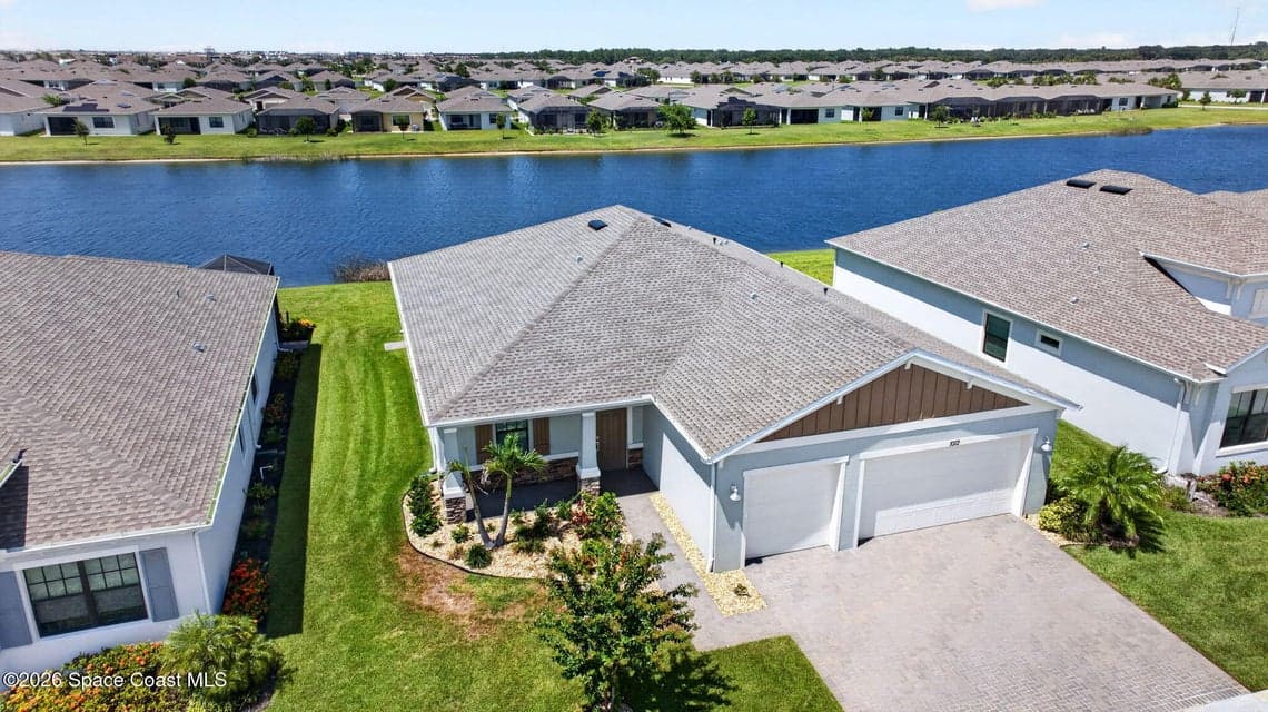 1012 Great Belt Circle, Melbourne, FL 32940 photo 2