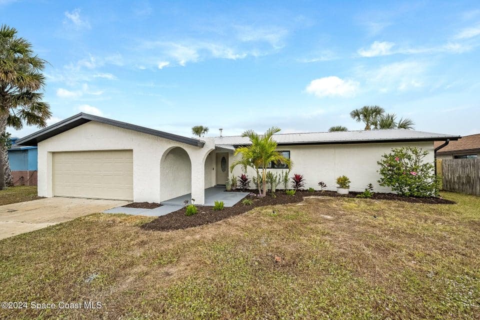 1730 E Riviera Drive, Merritt Island, FL 32952