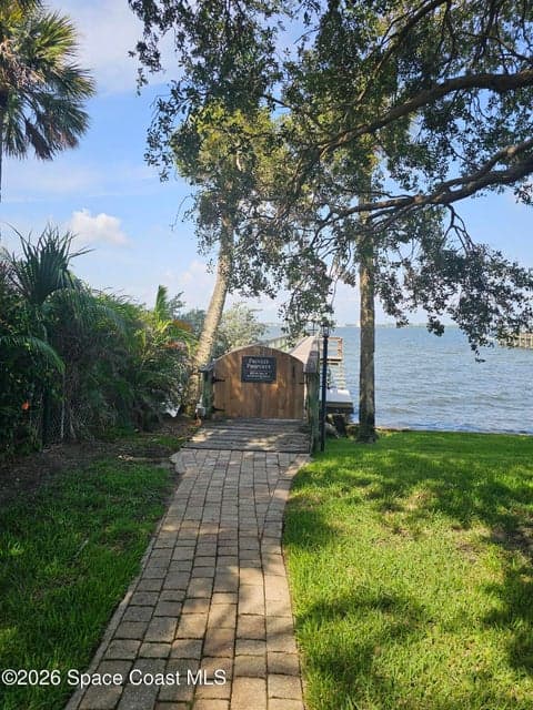 225 River Walk Drive, Melbourne Beach, FL 32951 photo 6