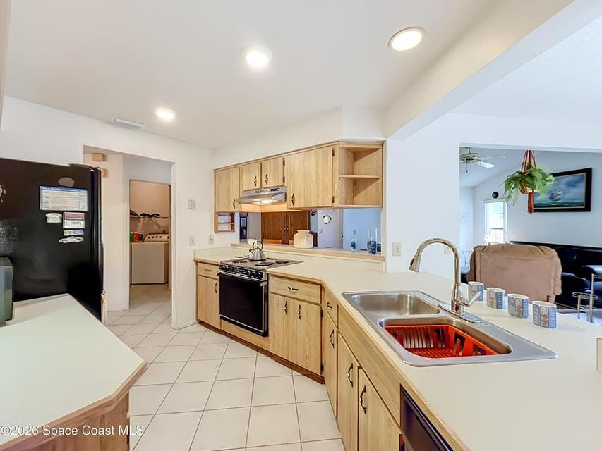 132 Oak Lake Road, Melbourne, FL 32901 photo 6
