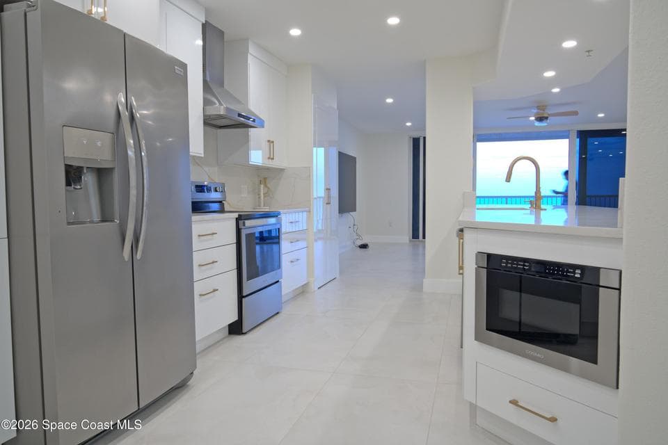 2095 Highway A1a Highway 4402, Indian Harbour Beach, FL 32937 photo 4