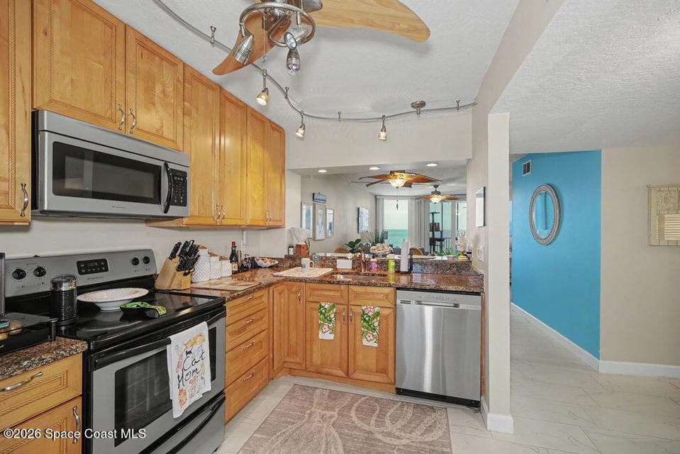 1175 Jimmy Buffett Memorial Highway 604, Satellite Beach, FL 32937 photo 3