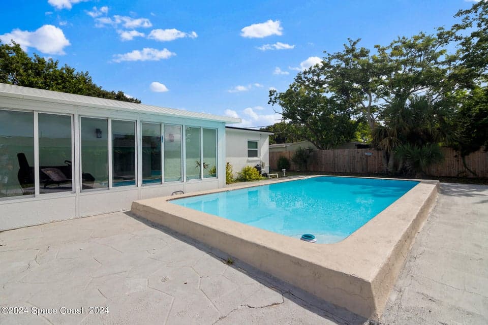 1843 Madison Avenue, Melbourne, FL 32935 photo 5