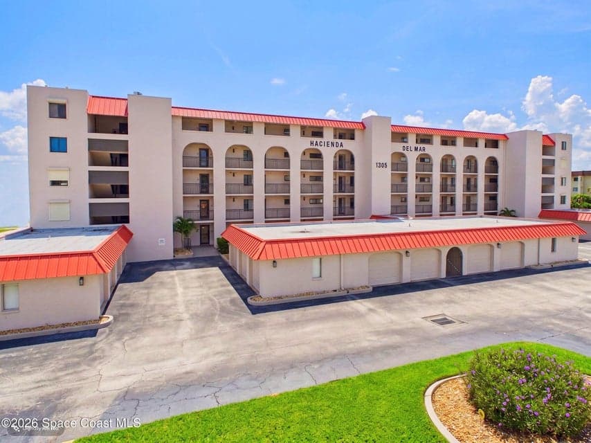 1305 S Atlantic Avenue 370, Cocoa Beach, FL 32931