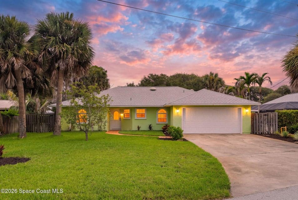 6820 Angeles Road, Melbourne Beach, FL 32951