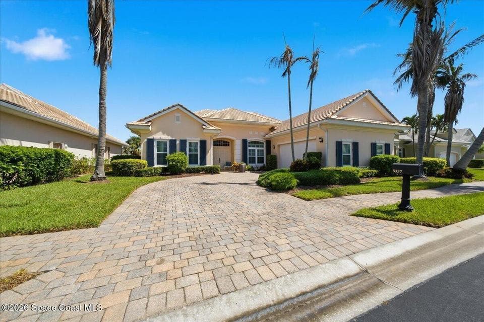 5337 Solway Drive, Melbourne Beach, FL 32951 photo 4