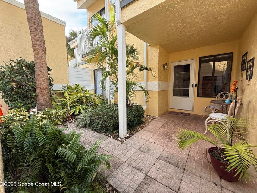 340 Lofts Drive C-2, Melbourne, FL 32940 photo 2