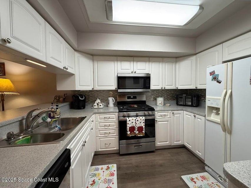 340 Lofts Drive C-2, Melbourne, FL 32940 photo 6