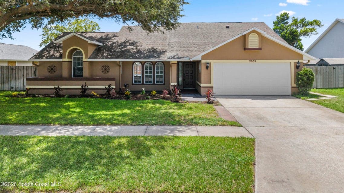 3657 Whisperwood Circle, Melbourne, FL 32901 photo 3