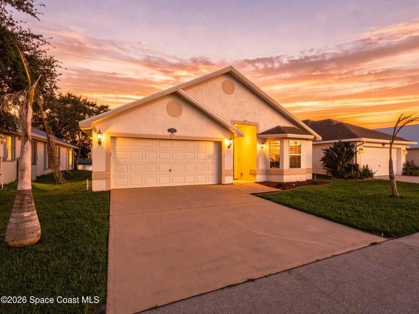 4811 Decatur Circle, Melbourne, FL 32934 photo 3