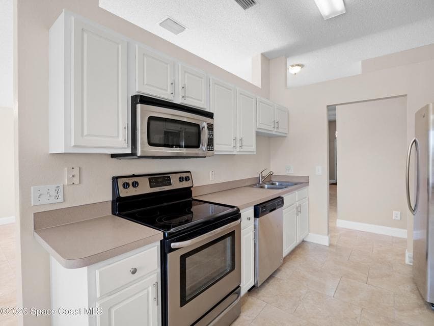 4811 Decatur Circle, Melbourne, FL 32934 photo 6