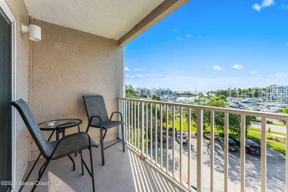 1209 E New Haven Avenue 402, Melbourne, FL 32901 photo 5