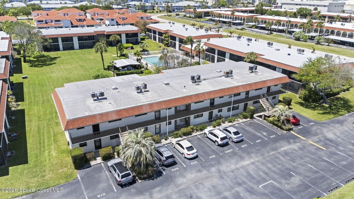 200 Saint Lucie Lane 609, Cocoa Beach, FL 32931 photo 2