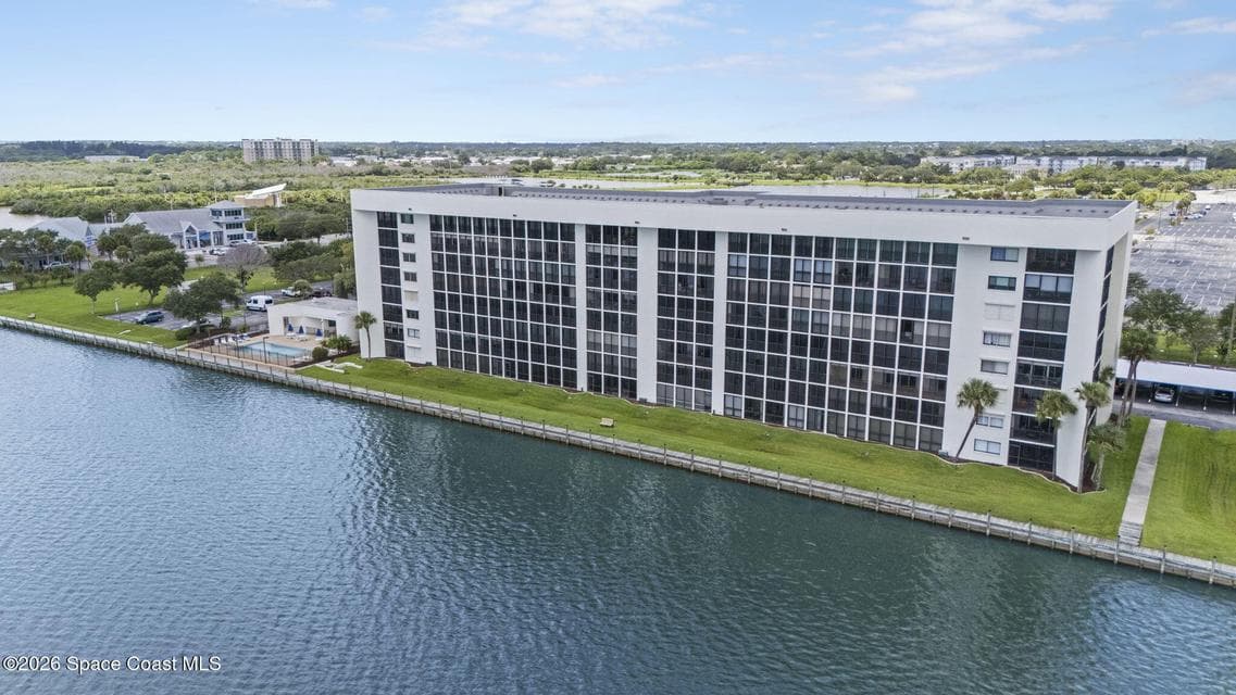 300 S Sykes Creek Parkway 105, Merritt Island, FL 32952