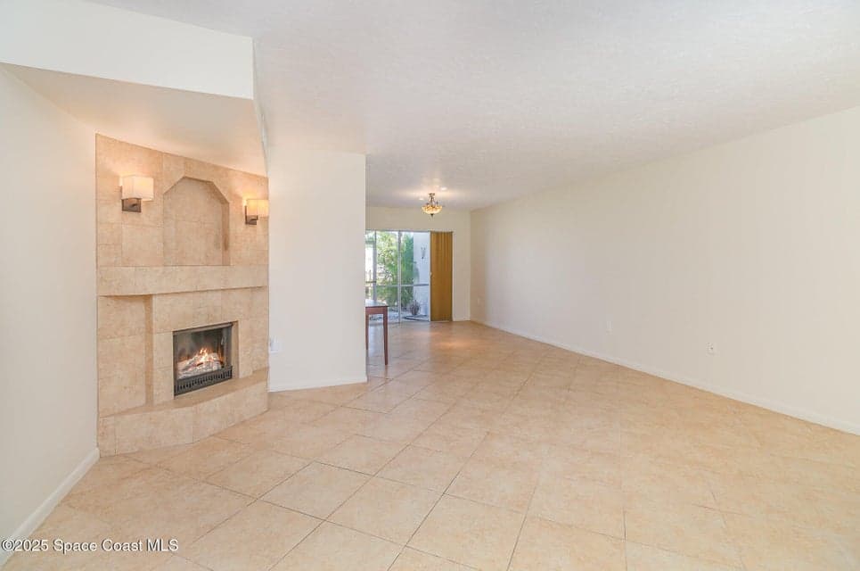 446 Blue Jay Lane, Satellite Beach, FL 32937 photo 2