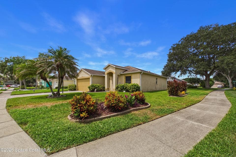2800 Saint James Lane, Melbourne, FL 32935 photo 3
