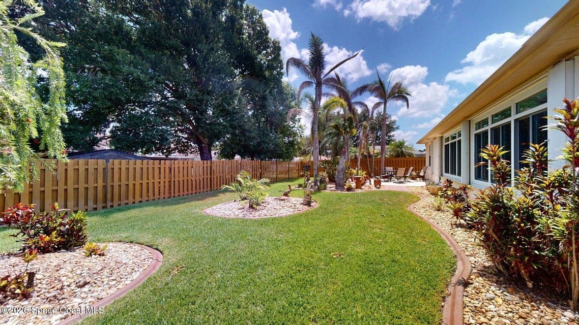 3123 Forest Creek Drive, Melbourne, FL 32901 photo 6