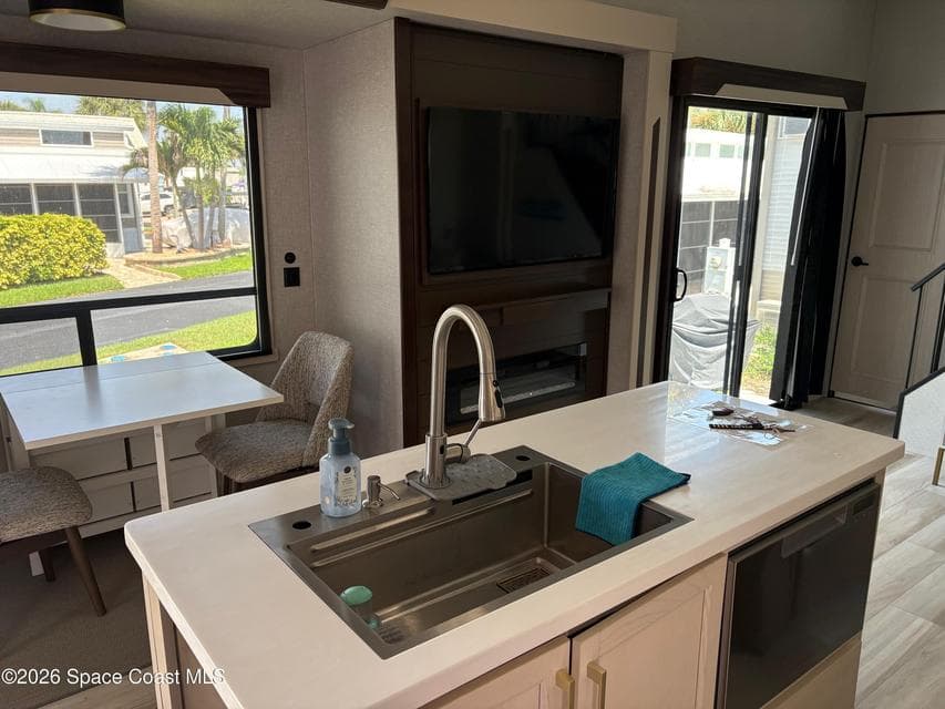 556 Pier Lane 451, Melbourne Beach, FL 32951 photo 6
