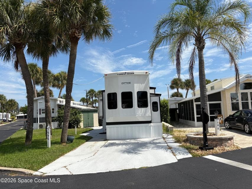 556 Pier Lane 451, Melbourne Beach, FL 32951 photo 3