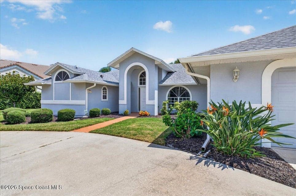 569 Spring Lake Drive, Melbourne, FL 32940 photo 3